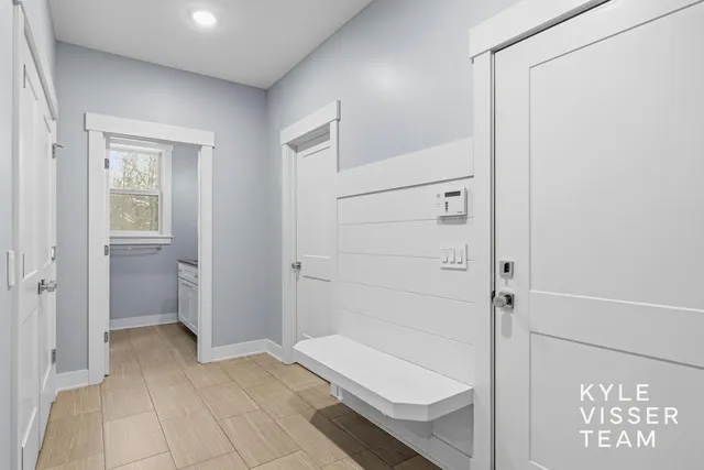 $1,100,000 | 7787 South Gracemoor Court Southeast, Alto, MI 49302