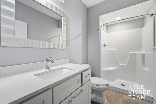 $1,100,000 | 7787 South Gracemoor Court Southeast, Alto, MI 49302