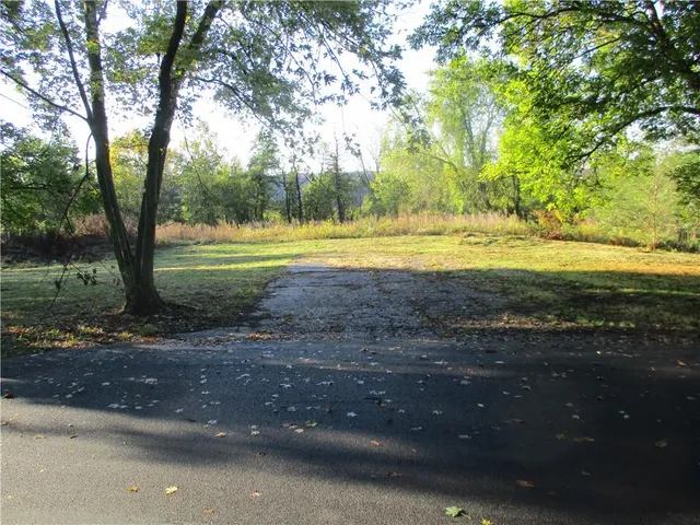 a view of an outdoor space with seating area