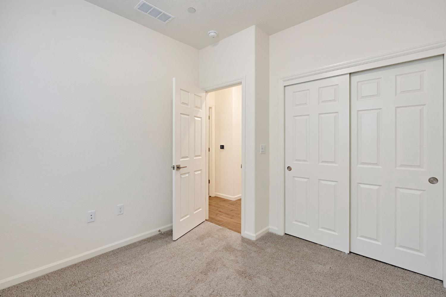 2143 North Renn Avenue Clovis, CA 93619 - Photo 22 of 28