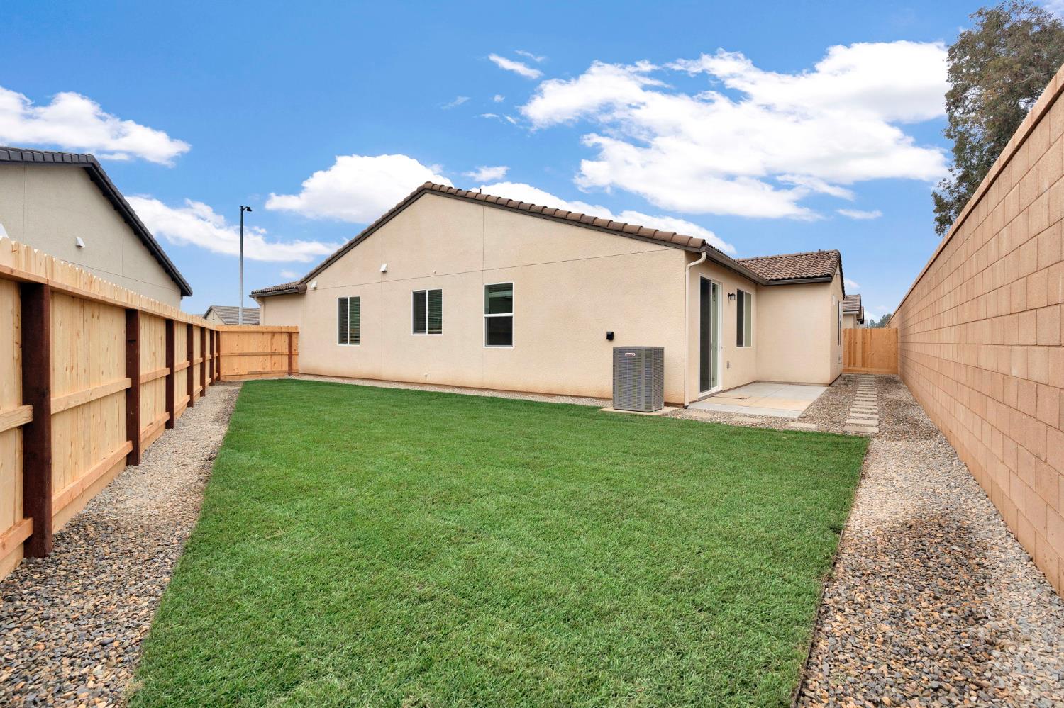 2143 North Renn Avenue Clovis, CA 93619 - Photo 28 of 28