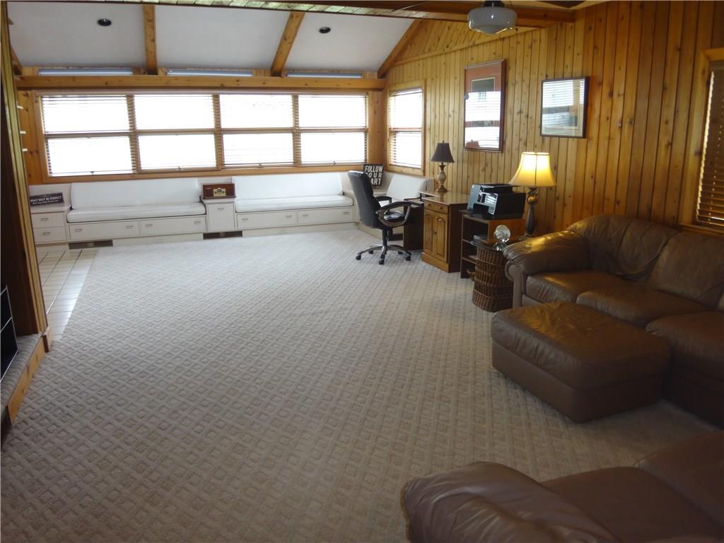 401 Bull Run Road Brownsville, PA 15417 - Photo 13 of 25 Huge family room.