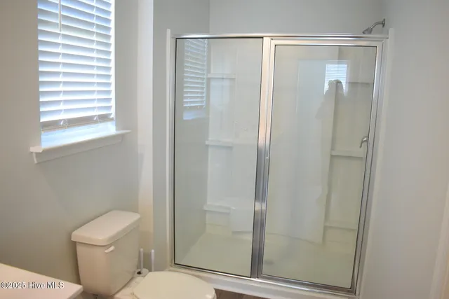 $2,200 | 832 Delta Court, Wilmington, NC 28401