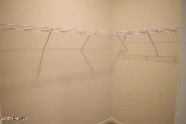 $2,200 | 832 Delta Court, Wilmington, NC 28401