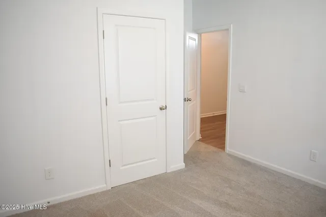 $2,200 | 832 Delta Court, Wilmington, NC 28401