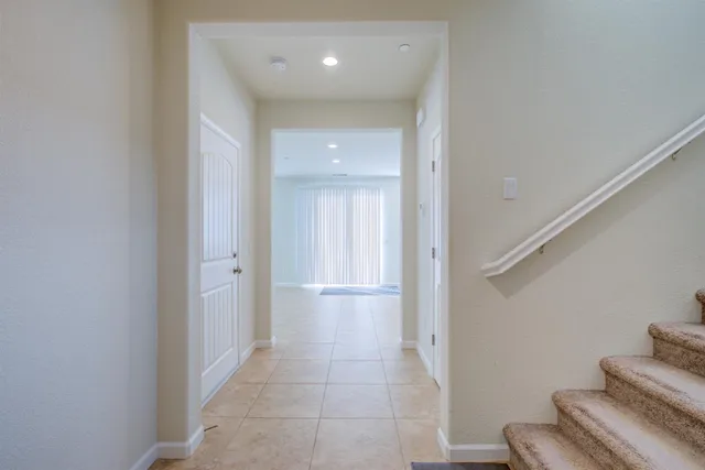 $569,950 | 3105 Lake Hill Court, Modesto, CA 95355