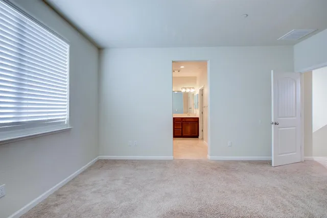 $569,950 | 3105 Lake Hill Court, Modesto, CA 95355