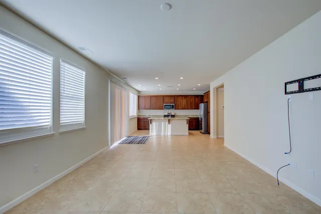 $569,950 | 3105 Lake Hill Court, Modesto, CA 95355