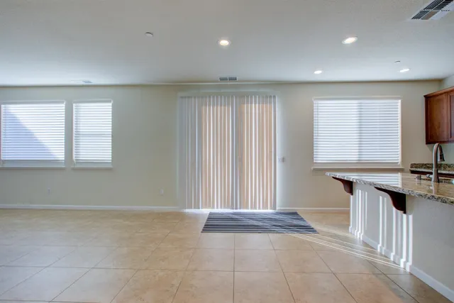 $569,950 | 3105 Lake Hill Court, Modesto, CA 95355