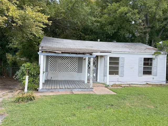 $119,500 | 415 Johnson Street, Wilmer, TX 75172