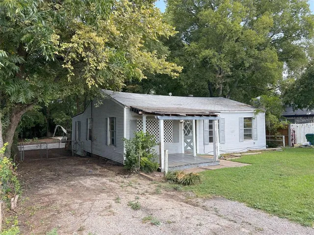 $119,500 | 415 Johnson Street, Wilmer, TX 75172