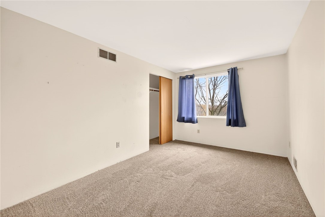 9 Hollingham Rise Perinton, NY 14450 - Photo 13 of 23