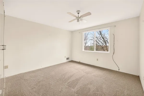 $194,900 | 9 Hollingham Rise, Perinton, NY 14450