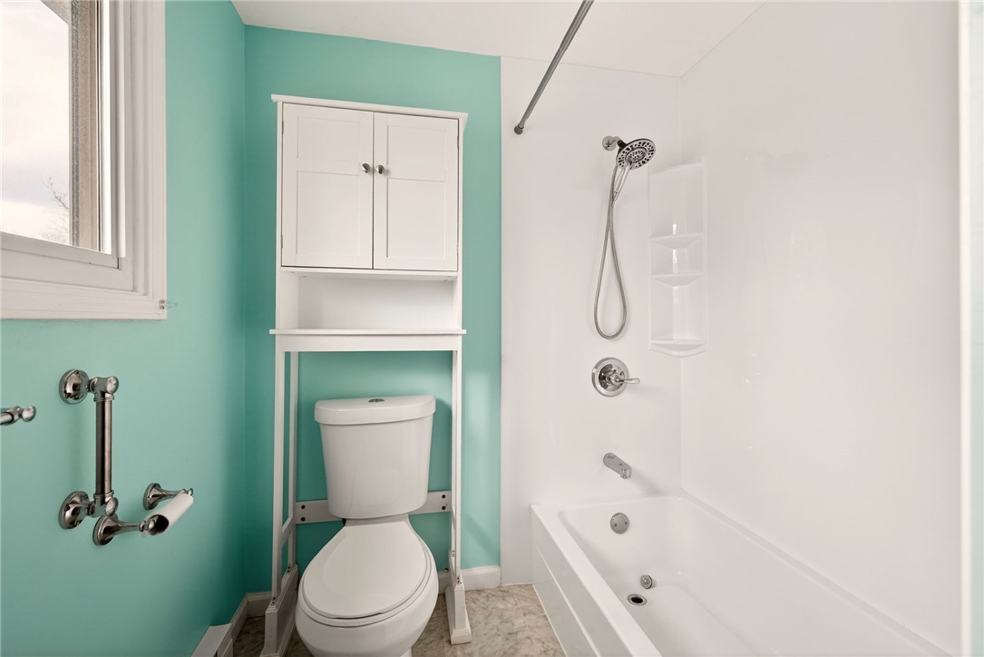 9 Hollingham Rise Perinton, NY 14450 - Photo 20 of 23