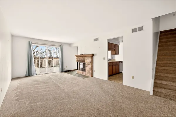 $194,900 | 9 Hollingham Rise, Perinton, NY 14450