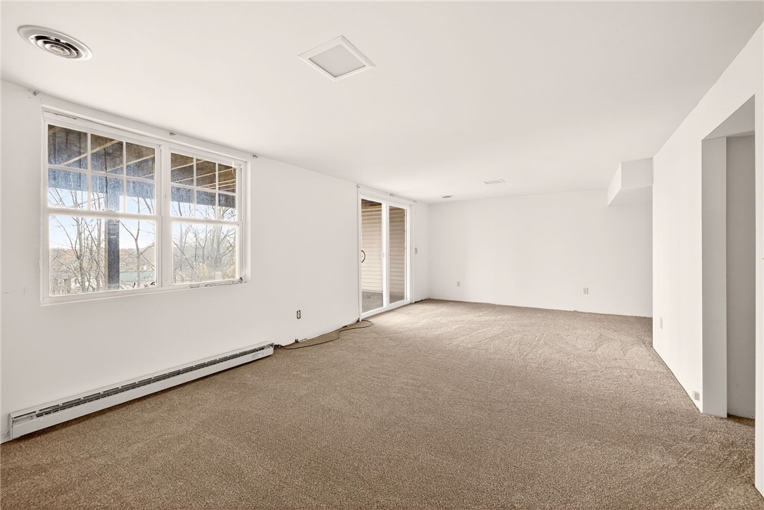 9 Hollingham Rise Perinton, NY 14450 - Photo 10 of 23