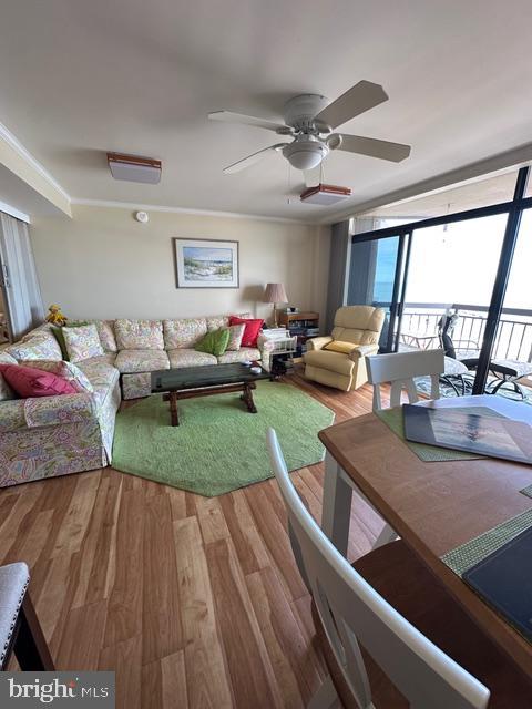 11604 Coastal Highway, Unit 1209 Ocean City, MD 21842 - Photo 10 of 20 a living room with furniture