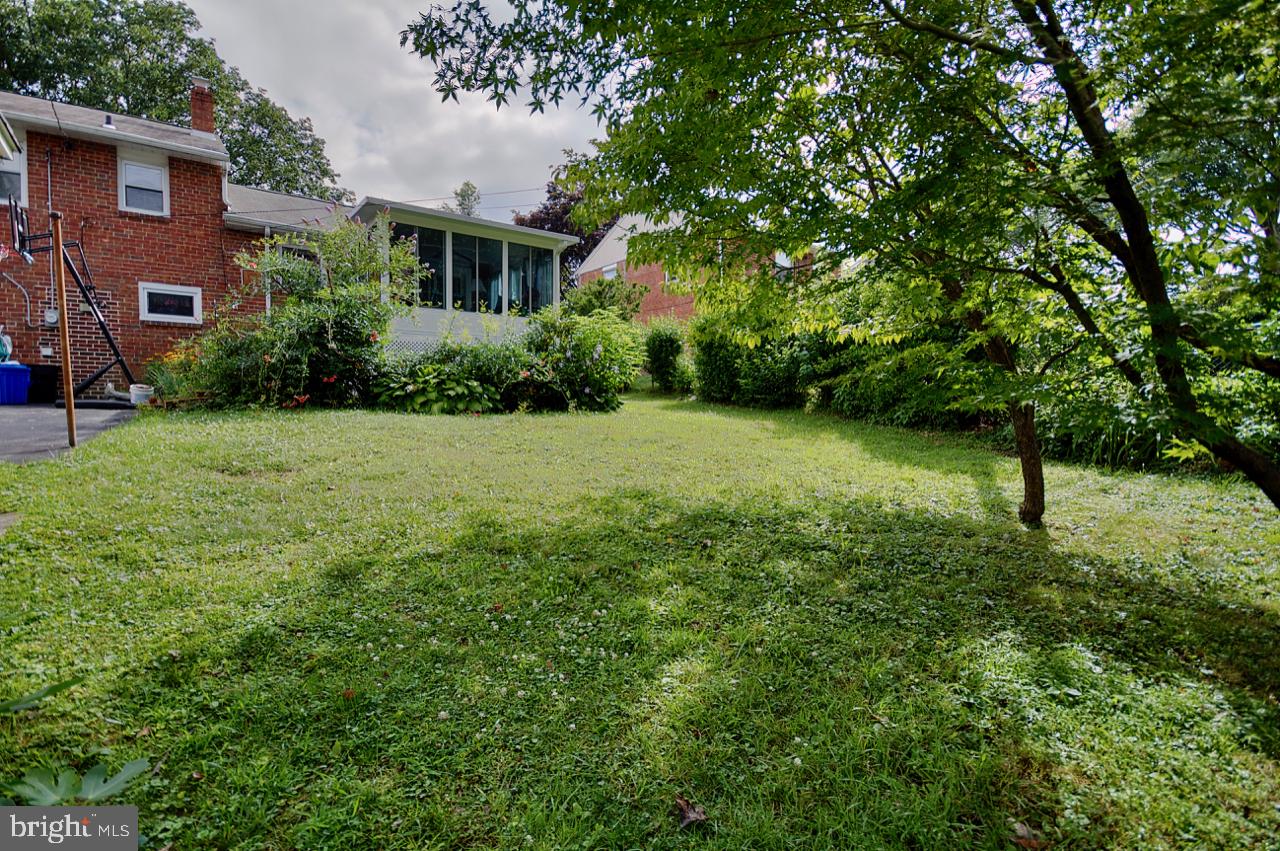 409 Achille Road Havertown, PA 19083 - Photo 19 of 20