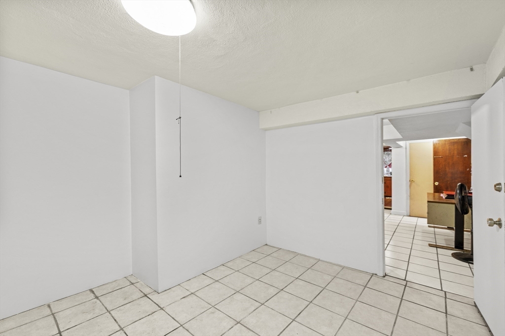 176 River Street Waltham, MA 02453 - Photo 19 of 32 a view of an empty room