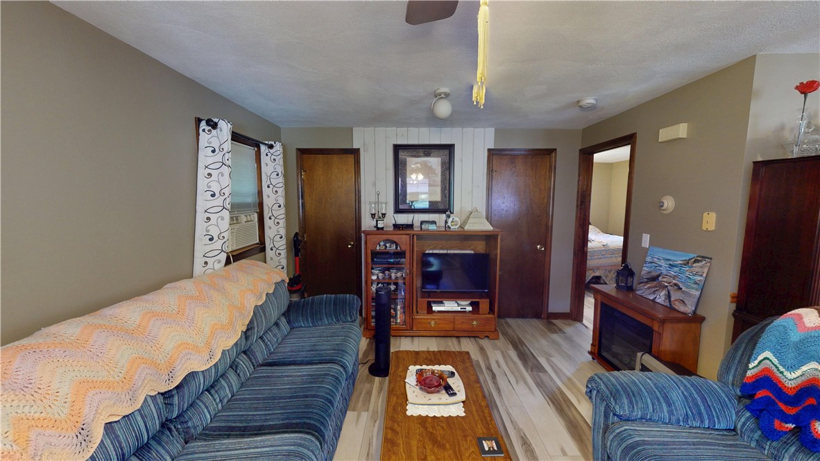 25 Phillip Street Coventry, RI 02816 - Photo 12 of 45