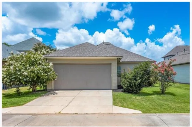 $2,999 | 3895 Jasmine Boulevard, Lake Charles, LA 70605