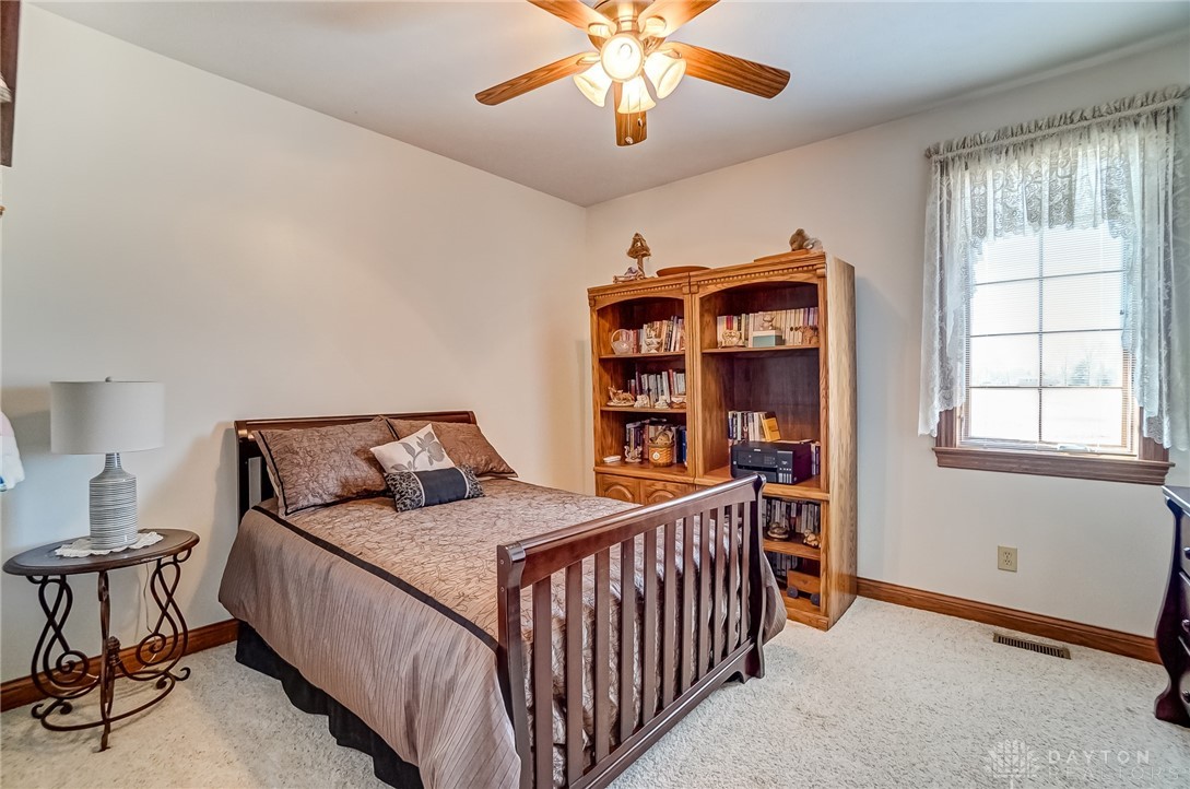 3875 East Pitchin Road Springfield, OH 45502 - Photo 44 of 71