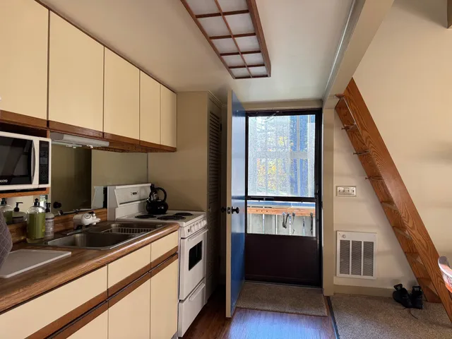 $147,500 | 789 Ski Tow Road, Unit 3, West Windsor, VT 05037