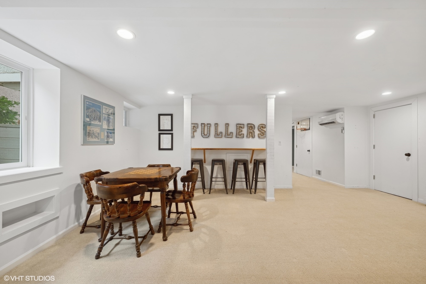 621 Maple Avenue Wilmette, IL 60091 - Photo 33 of 45 a view of a dining room with furniture