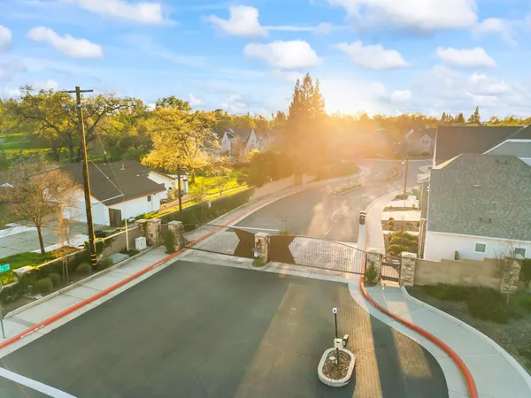 $600,000 | 5520 Twin Bridges Lane, Citrus Heights, CA 95610