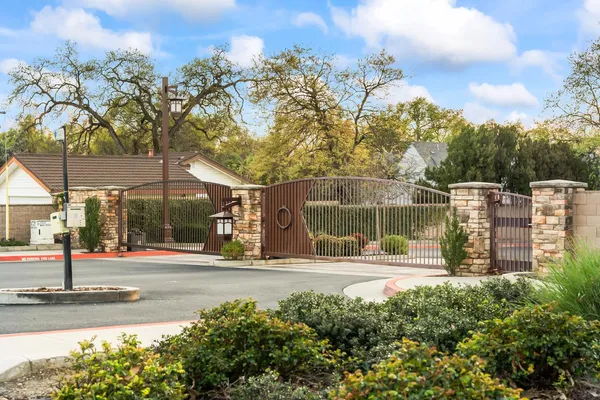 $600,000 | 5520 Twin Bridges Lane, Citrus Heights, CA 95610