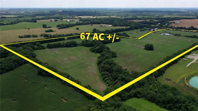 $537,600 | Tbd Northwest Tbd Nw Mm Highway, Urich, MO 64788