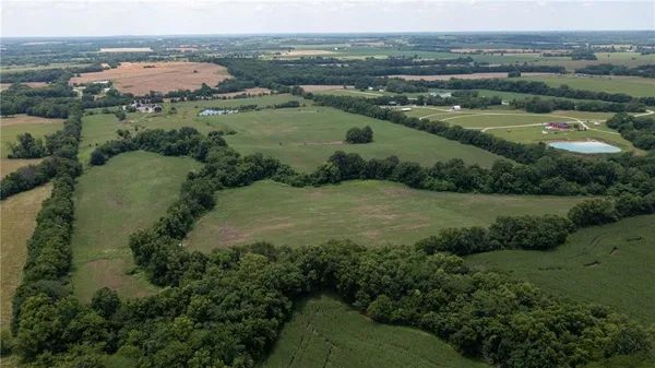 $504,000 | Tbd Northwest Tbd Nw Mm Highway, Urich, MO 64788