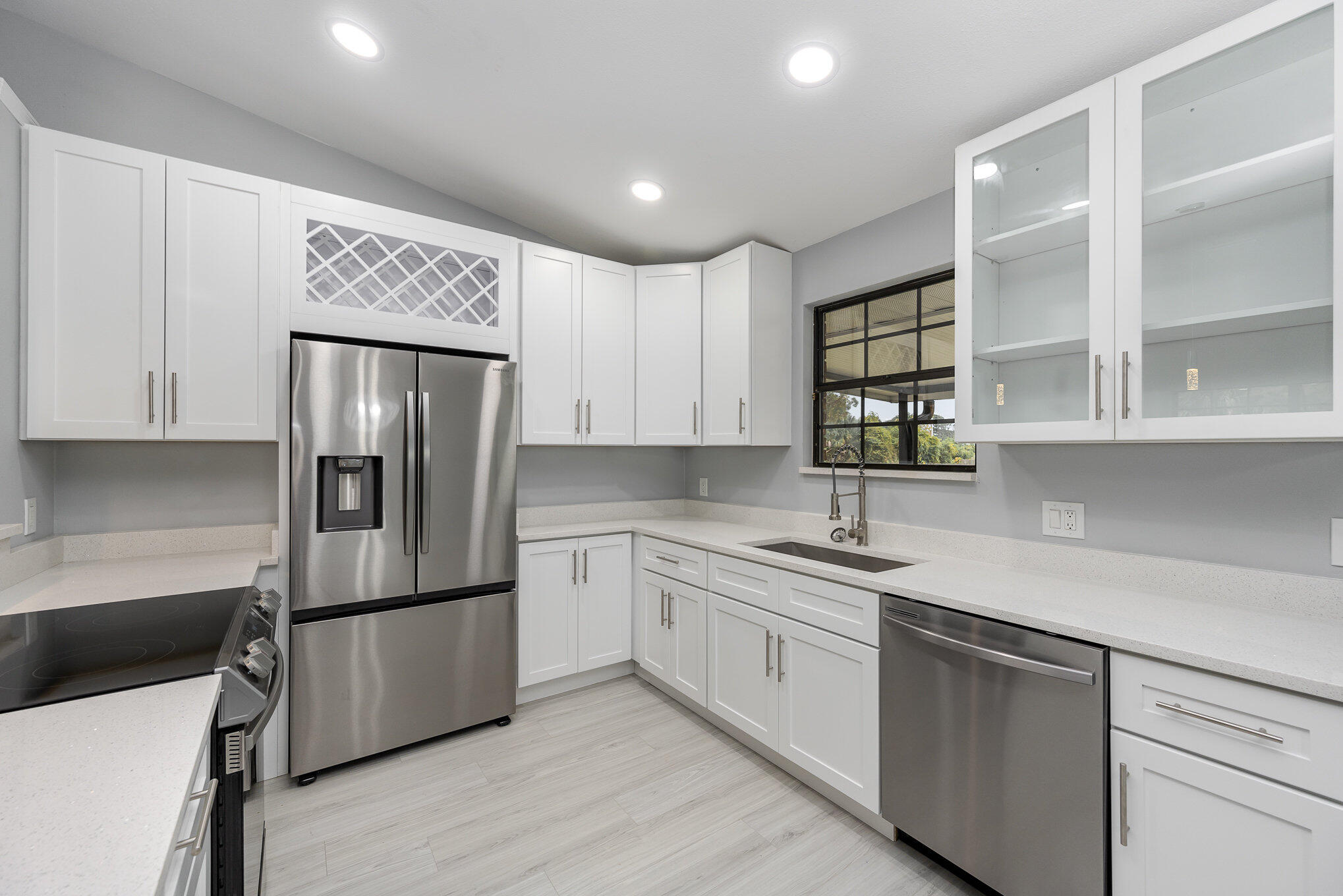 6375 Hudson Road Cocoa, FL 32927 - Photo 3 of 25 007_dsc_6566-edit