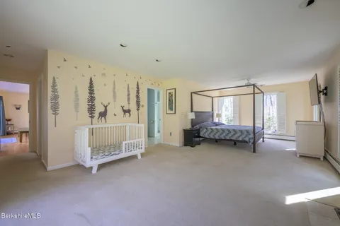 $1,500,000 | 140 Beartown Mountain Road, Monterey, MA 01245