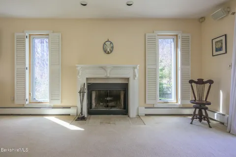 $1,500,000 | 140 Beartown Mountain Road, Monterey, MA 01245