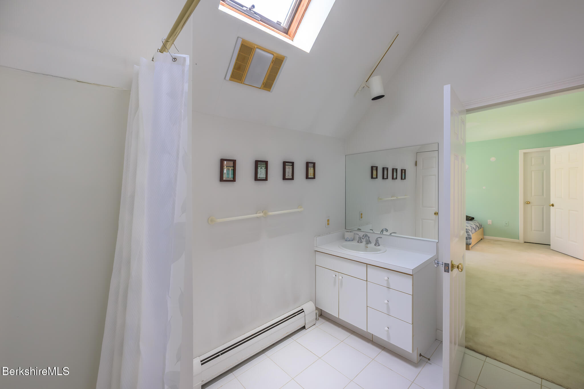 140 Beartown Mountain Road Monterey, MA 01245 - Photo 38 of 50 GUEST ROOMS FULL BATH