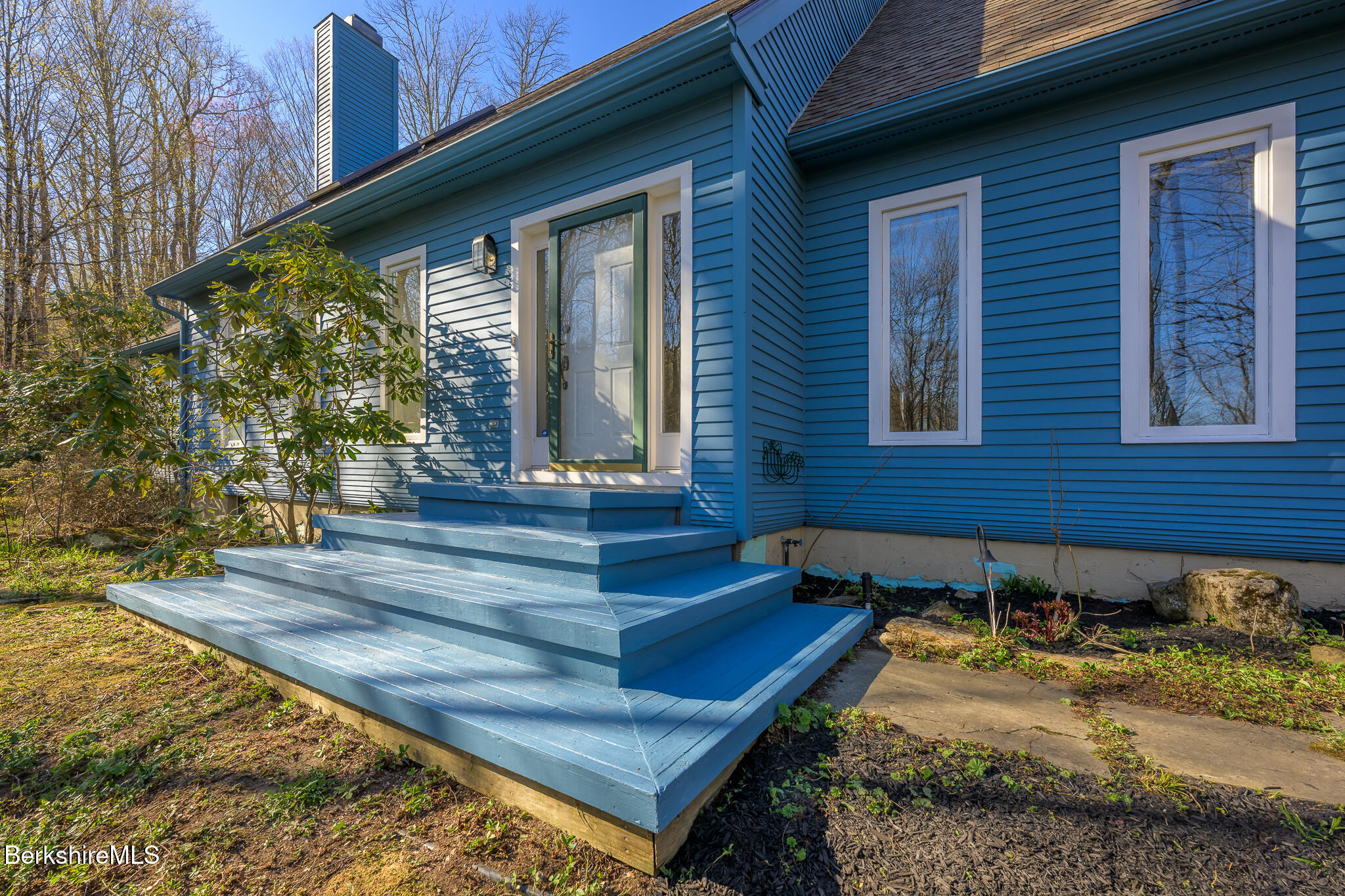 140 Beartown Mountain Road Monterey, MA 01245 - Photo 5 of 50 FRONT DOOR STEPS