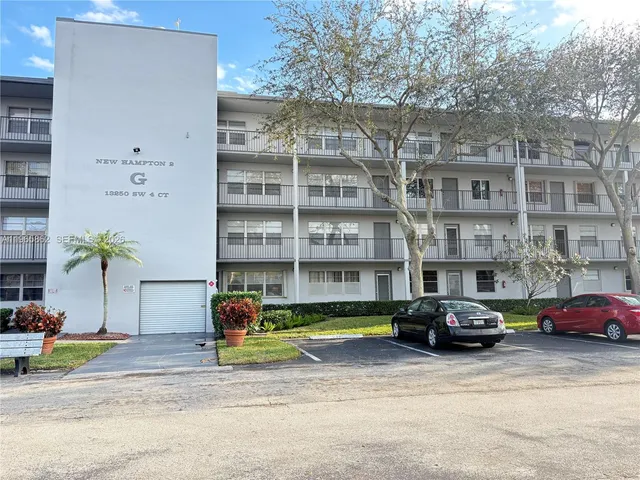 $1,550 | 13250 Southwest 4th Court, Unit 110G, Pembroke Pines, FL 33027
