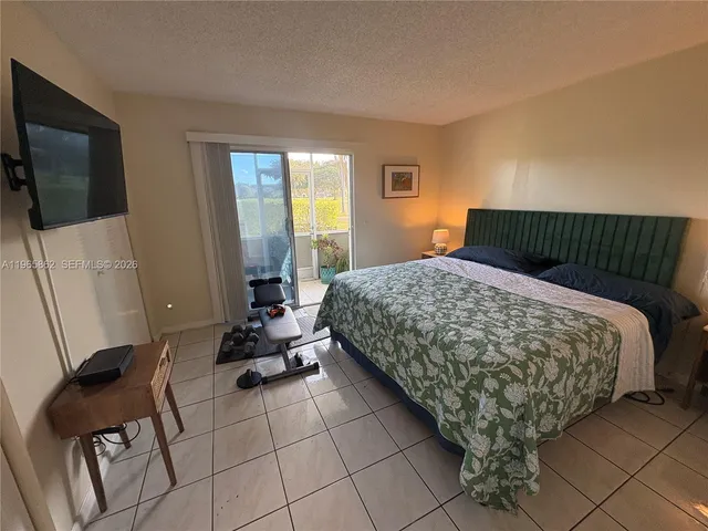 $1,550 | 13250 Southwest 4th Court, Unit 110G, Pembroke Pines, FL 33027