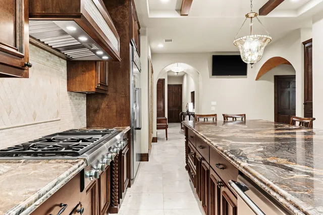 $1,798,000 | 3751 Aberdeen Way, Houston, TX 77025