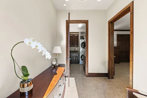 $1,798,000 | 3751 Aberdeen Way, Houston, TX 77025