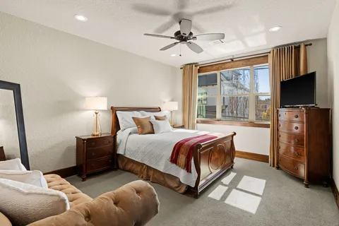 $1,798,000 | 3751 Aberdeen Way, Houston, TX 77025