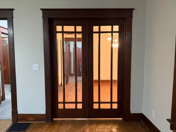 $279,900 | 212 West Madison Street, Tipton, IN 46072