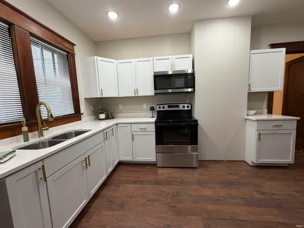 $279,900 | 212 West Madison Street, Tipton, IN 46072