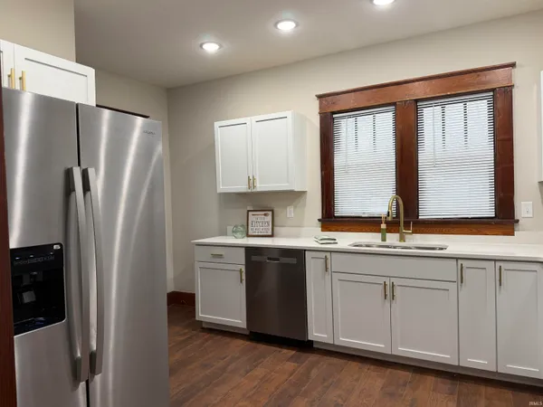 $279,900 | 212 West Madison Street, Tipton, IN 46072