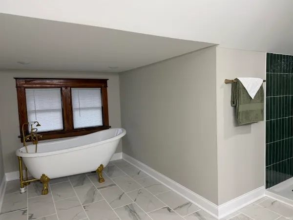 $279,900 | 212 West Madison Street, Tipton, IN 46072