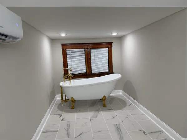 $279,900 | 212 West Madison Street, Tipton, IN 46072