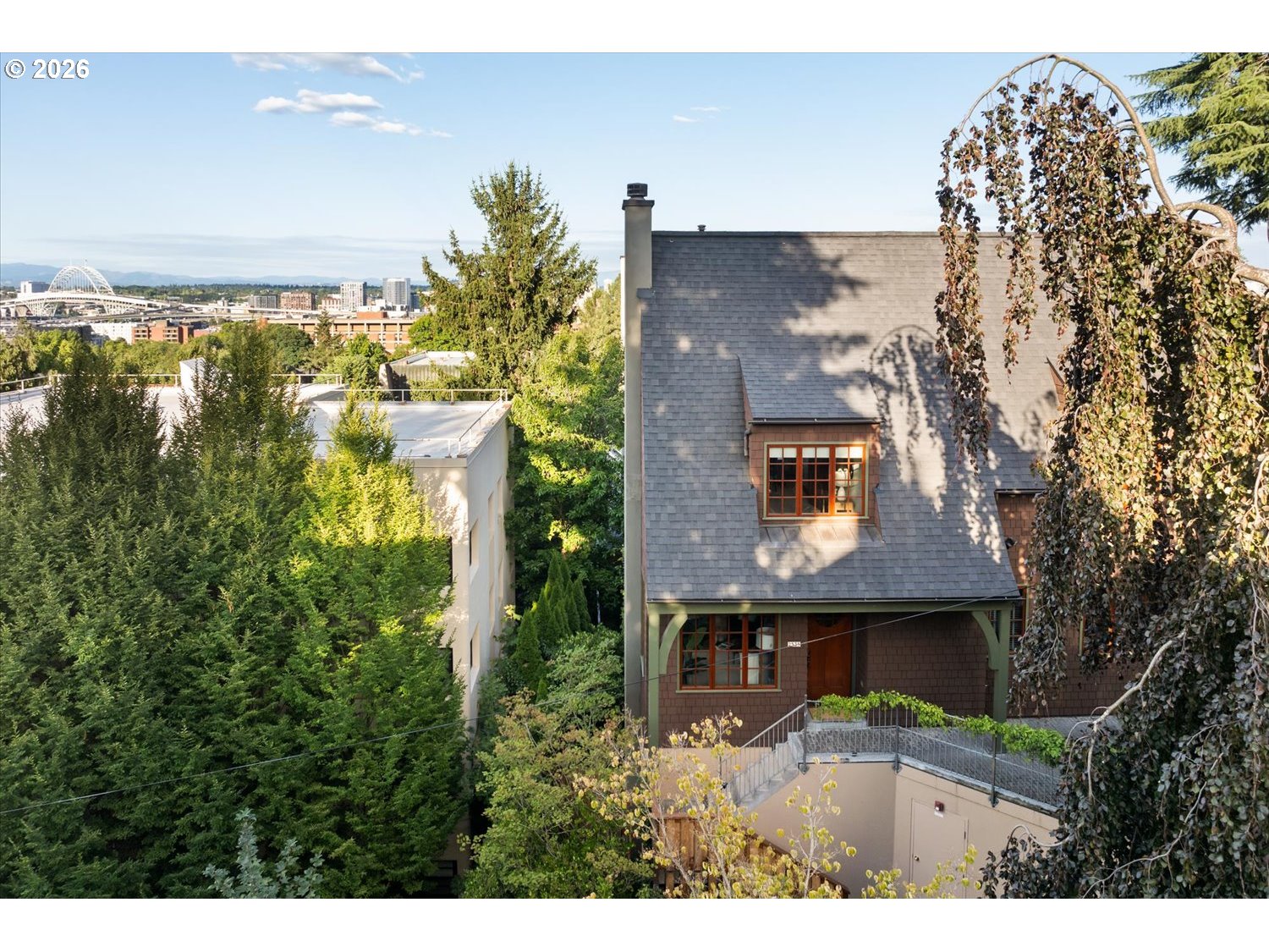 2535 Northwest Westover Road, Unit 5 Portland, OR 97210 - Photo 42 of 43 Exterior