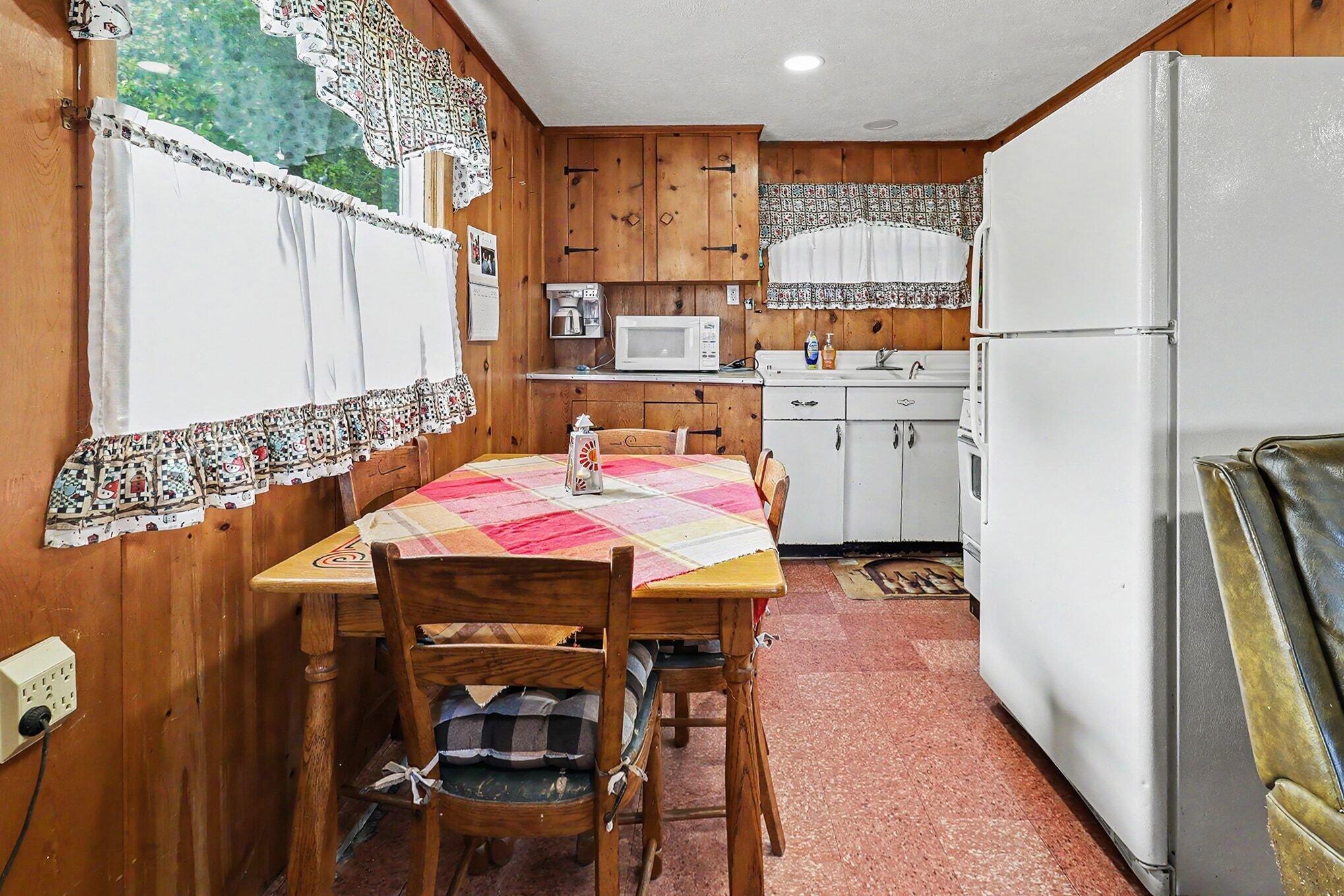13484 West McBride Road Coral, MI 49322 - Photo 9 of 15 012_file_8804