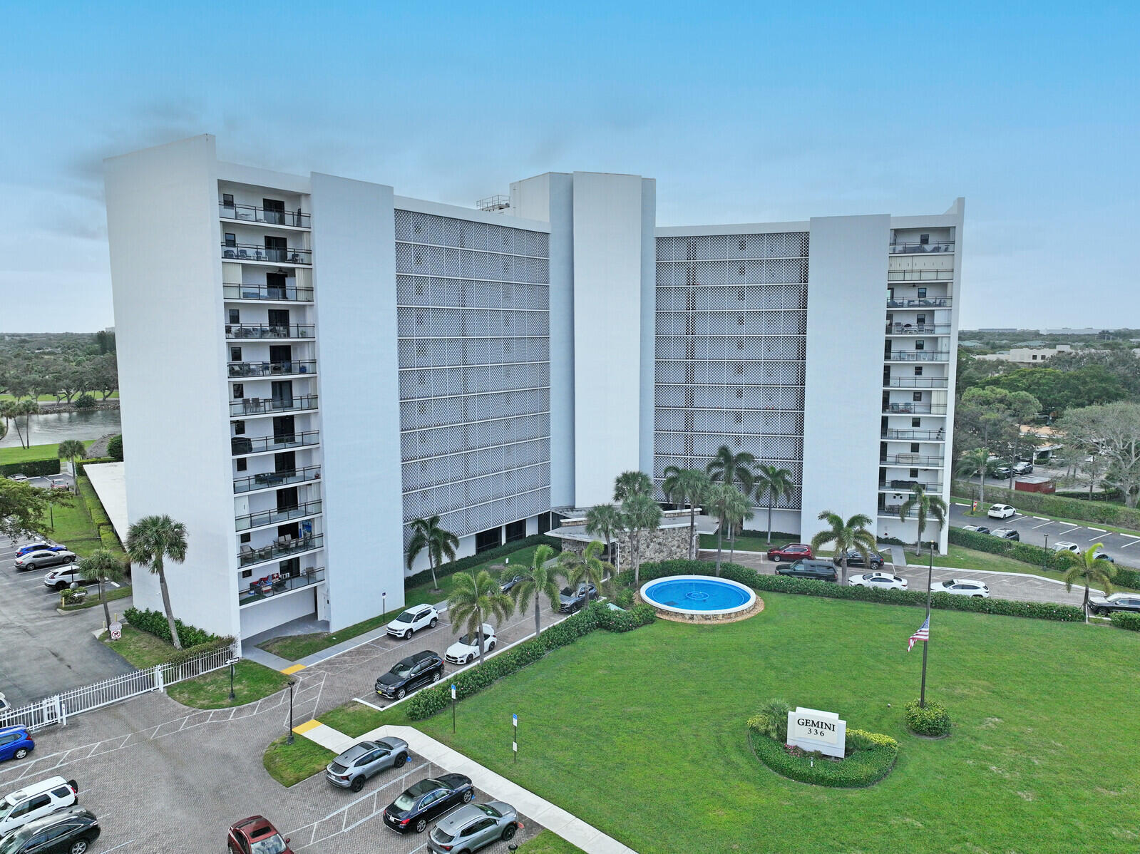 336 Golfview Road, Unit 1115 North Palm Beach, FL 33408 - Photo 2 of 40 Front of Building